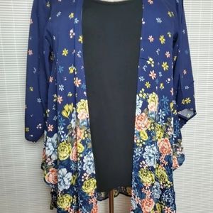 Torrid Plus Size Blue Floral Kimono